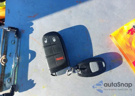 2014 Jeep Grand Cherokee Laredo из США, поврежденный, VIN 1C4RJFAG3EC496372